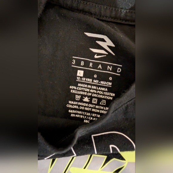 Nike Kids Black T-Shirt - Fired Up Design - Picture 4 of 5